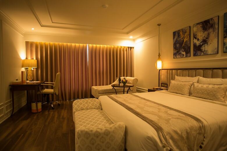 Ravatel Inn Hotel