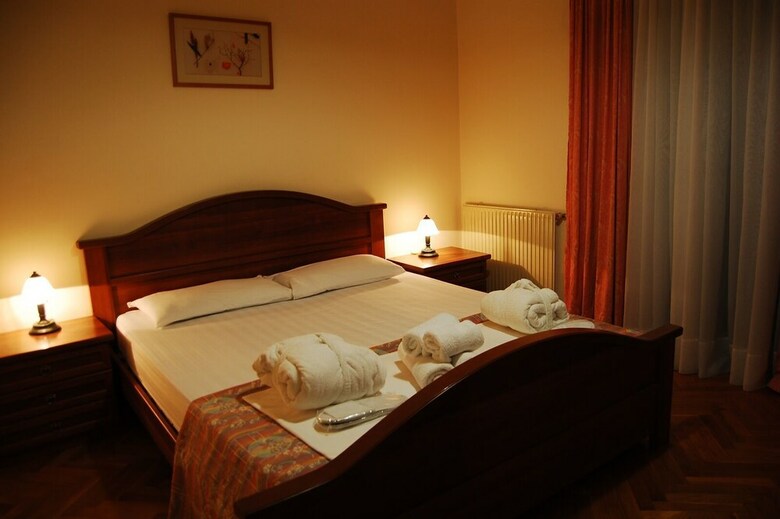 Hotel Villa Velzon Guesthouse