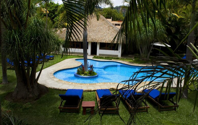 Hotel Dos Mundos