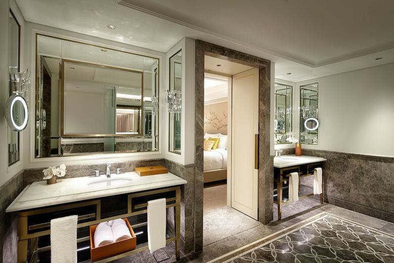 Lotte Hotel Seoul Executive Tower