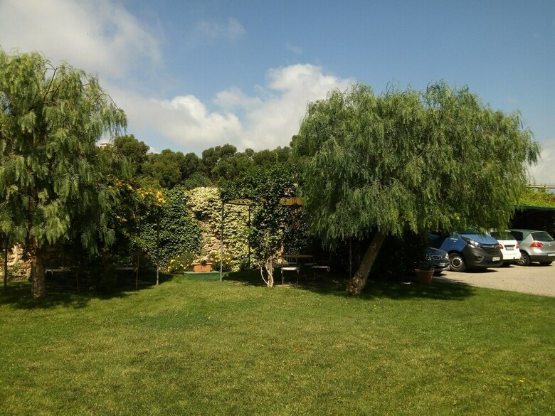 Apartamentos Nel Giardino Di Renzo