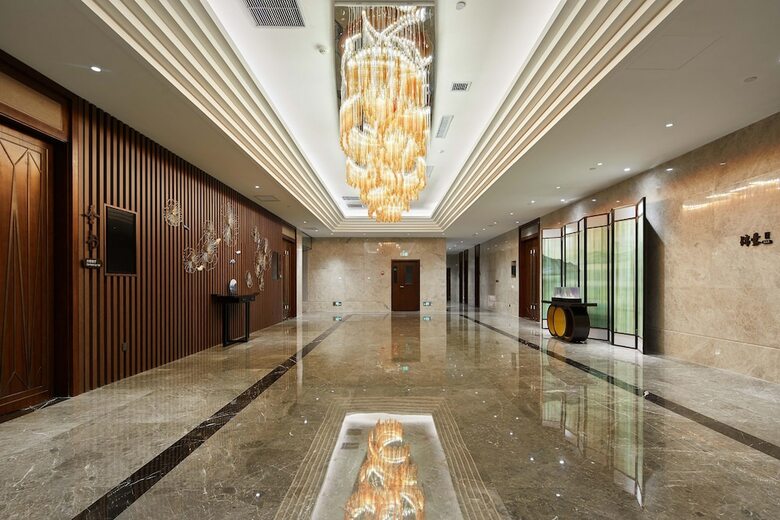 Fu Rong Ge Hotel