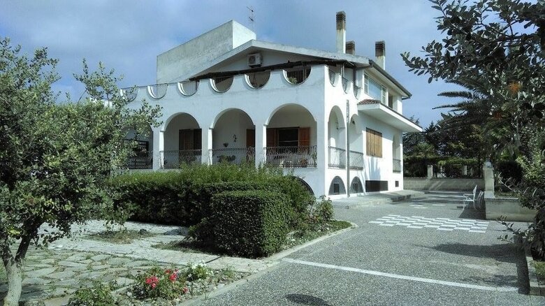 Villa Bruna  Country Holiday