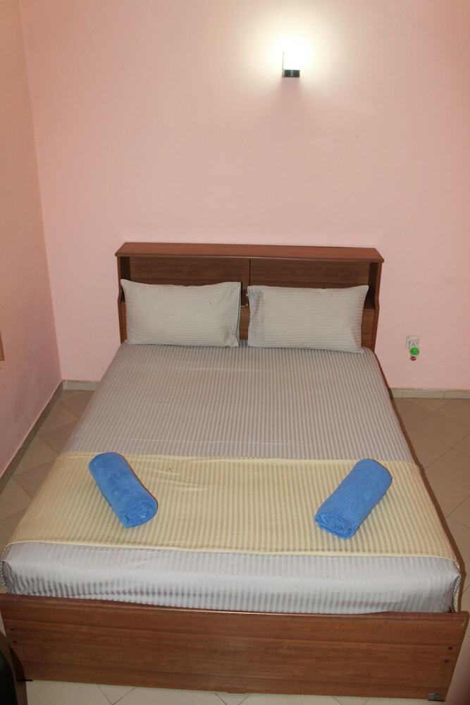Hostal A4 Residence Colombo Airport