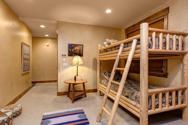 Abode At Arrowood