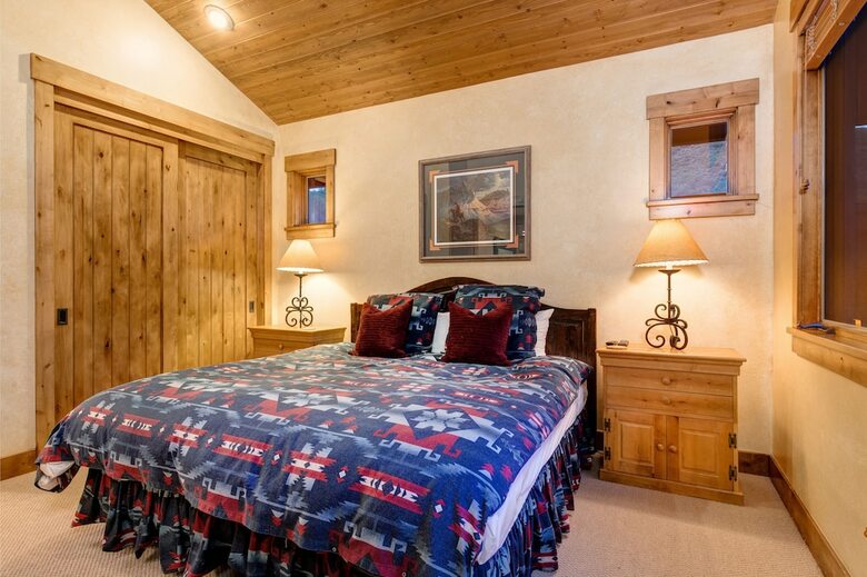 Abode At Arrowood