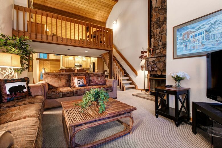 Abode On Ridgepoint