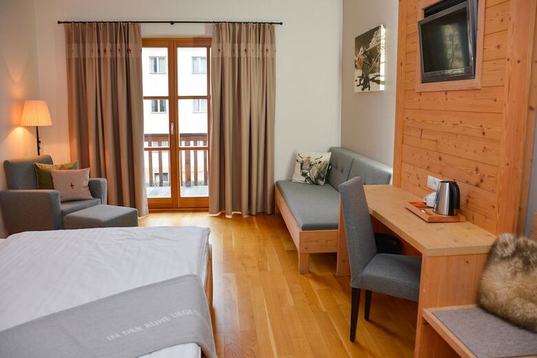 Hotel Q! Resort