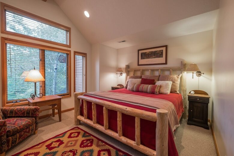 Abode In Deer Lake Village At Deer Valley