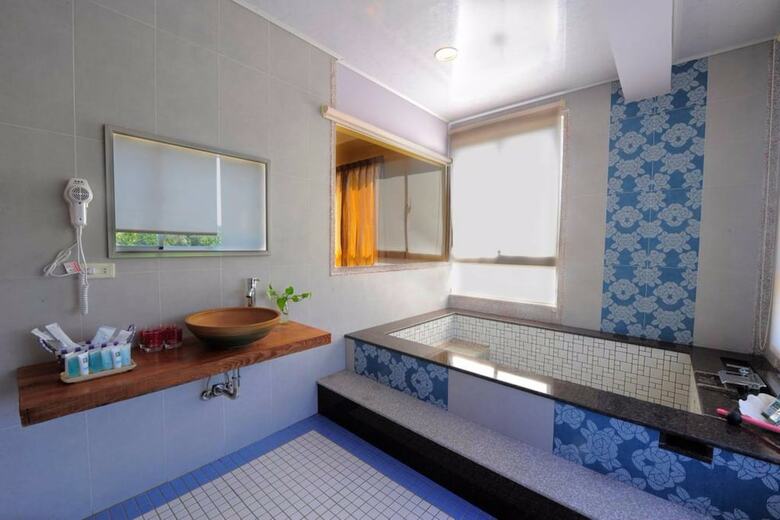 Bed & Breakfast Kenting Xinjing Huiguan