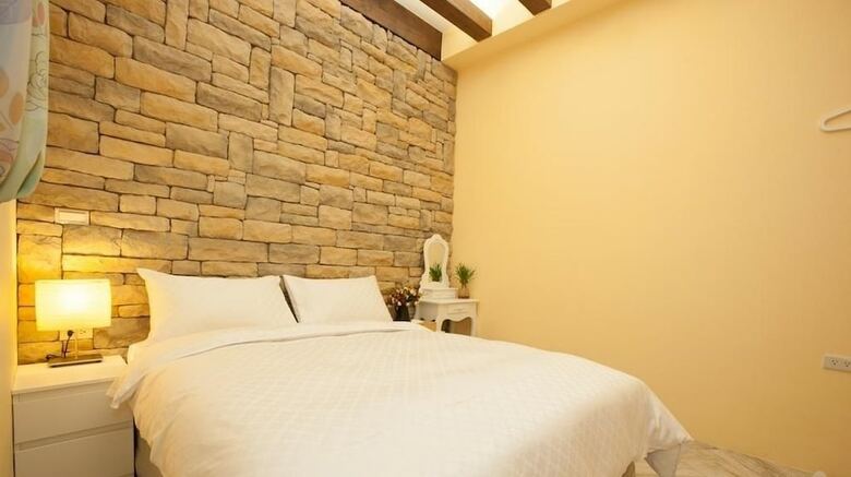Bed & Breakfast Seed House