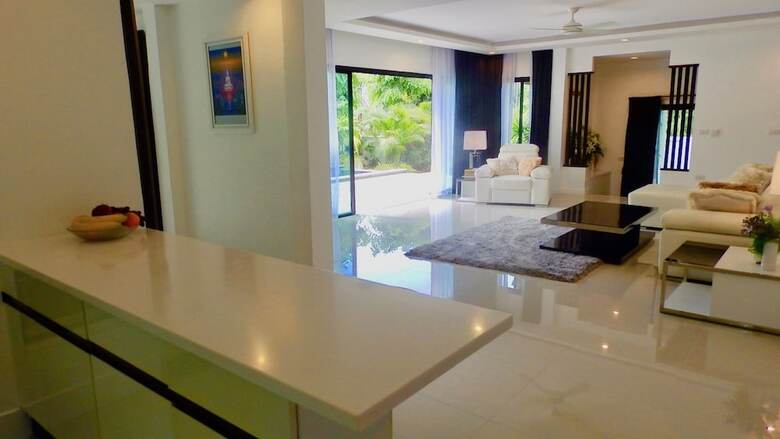 3 Bedroom Private Pool Villa Flora