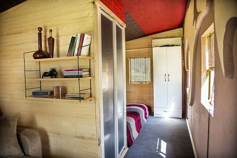 Hostal Seles Camping - Adults Only