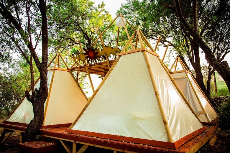 Hostal Seles Camping - Adults Only