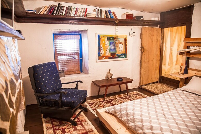Hostal Seles Camping - Adults Only