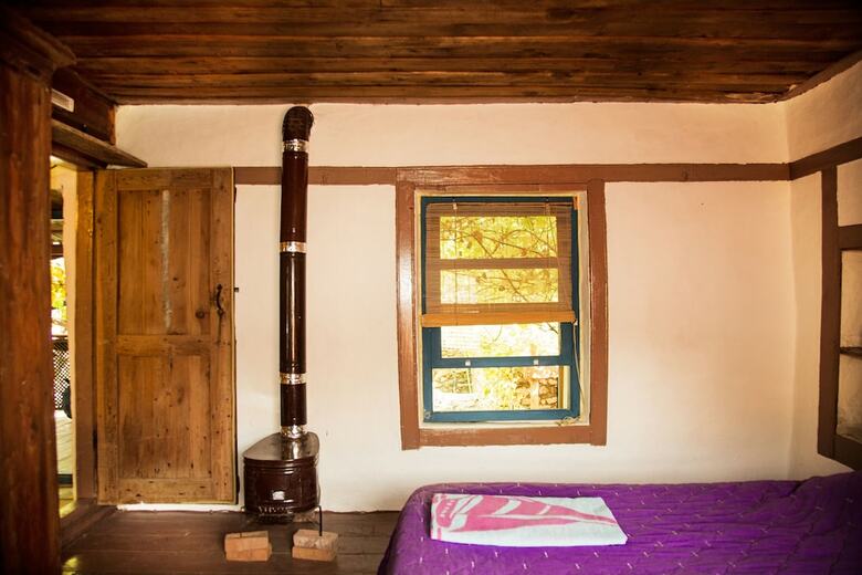 Hostal Seles Camping - Adults Only
