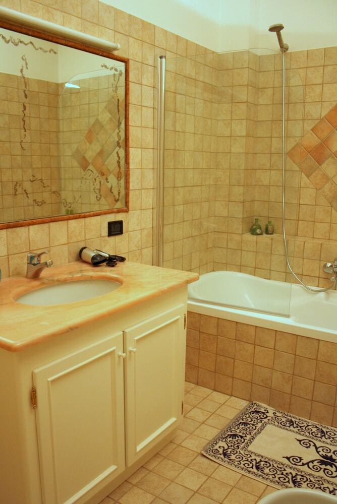 Hibiscus Villasimius B&B