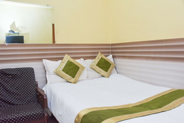 Hotel Nirmal Lodging