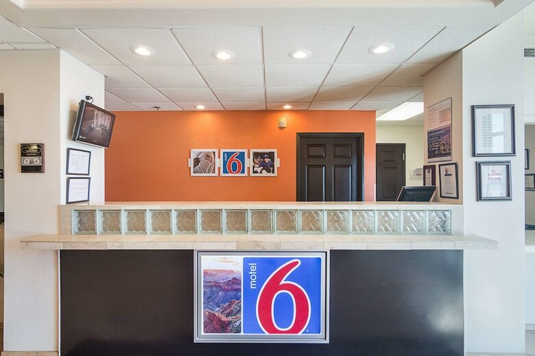 Hotel Motel 6 Norman Ok