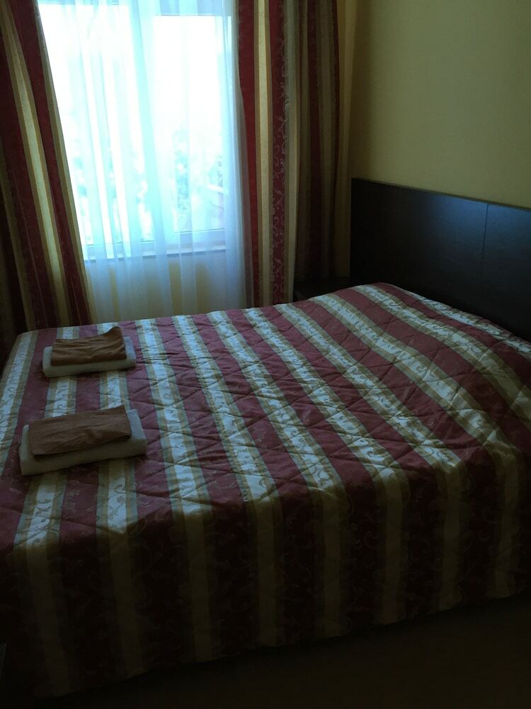 M-hotel