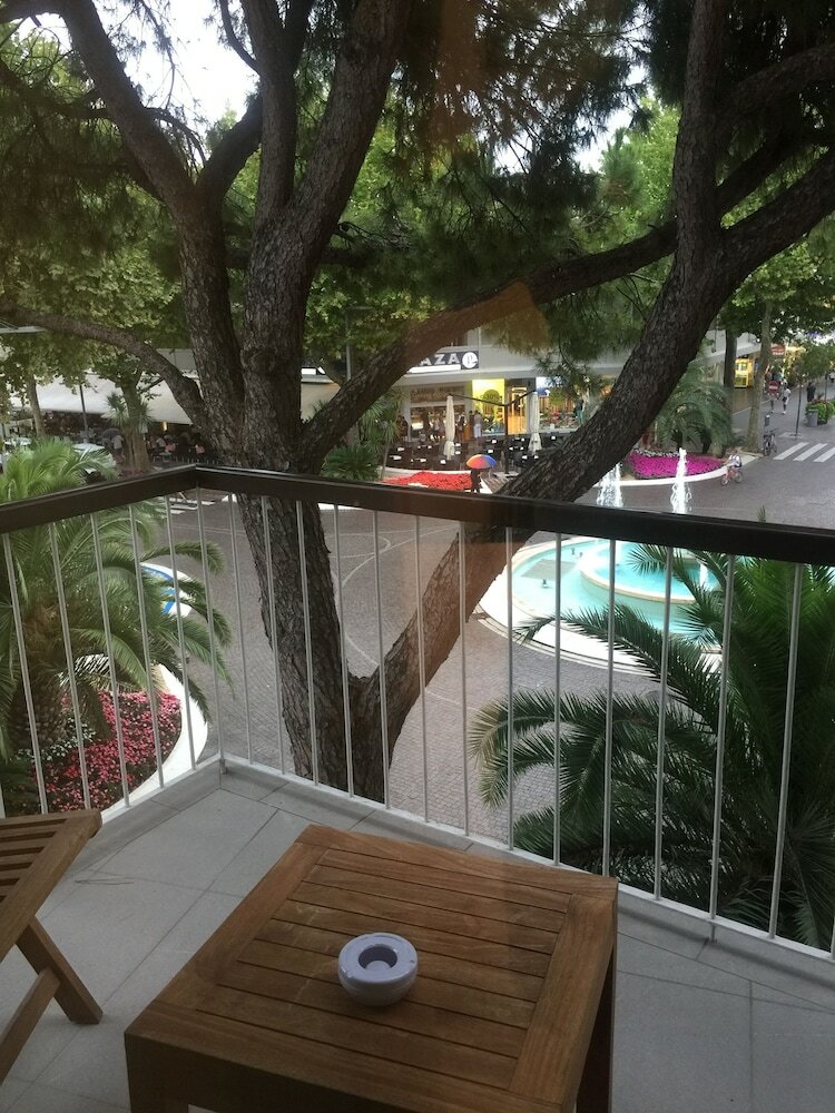 Hotel Monaco