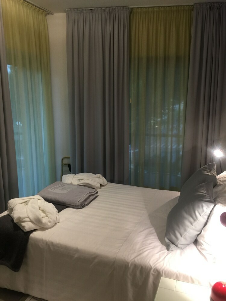 Hotel Monaco