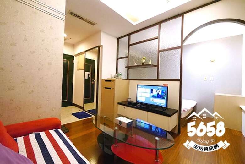 Hotel 85 Holiday (B&b)