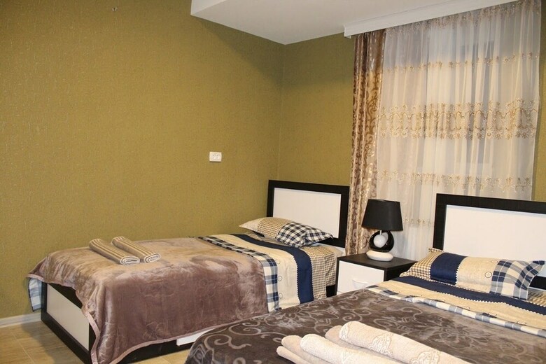 Hotel Guest House Poligloti