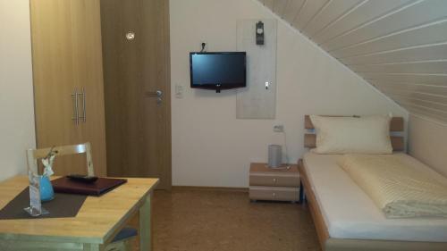 Hostal Pension Delagera