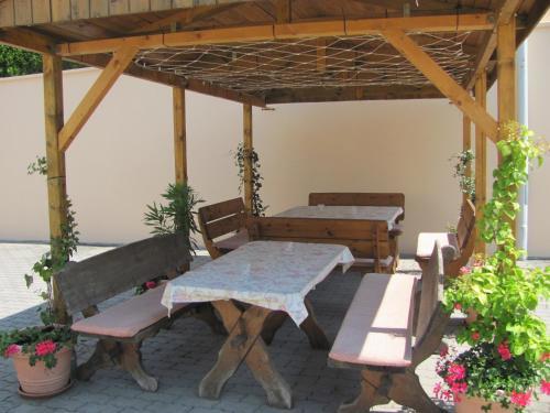 Hostal Pension Delagera