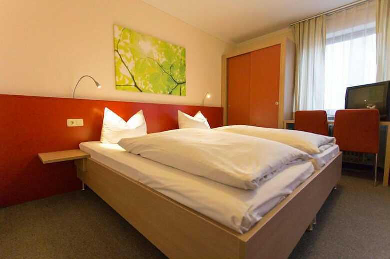 Hostal Gasthof Zur Sonne