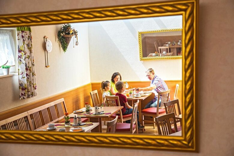 Hotel G�stehaus Zehmerhof