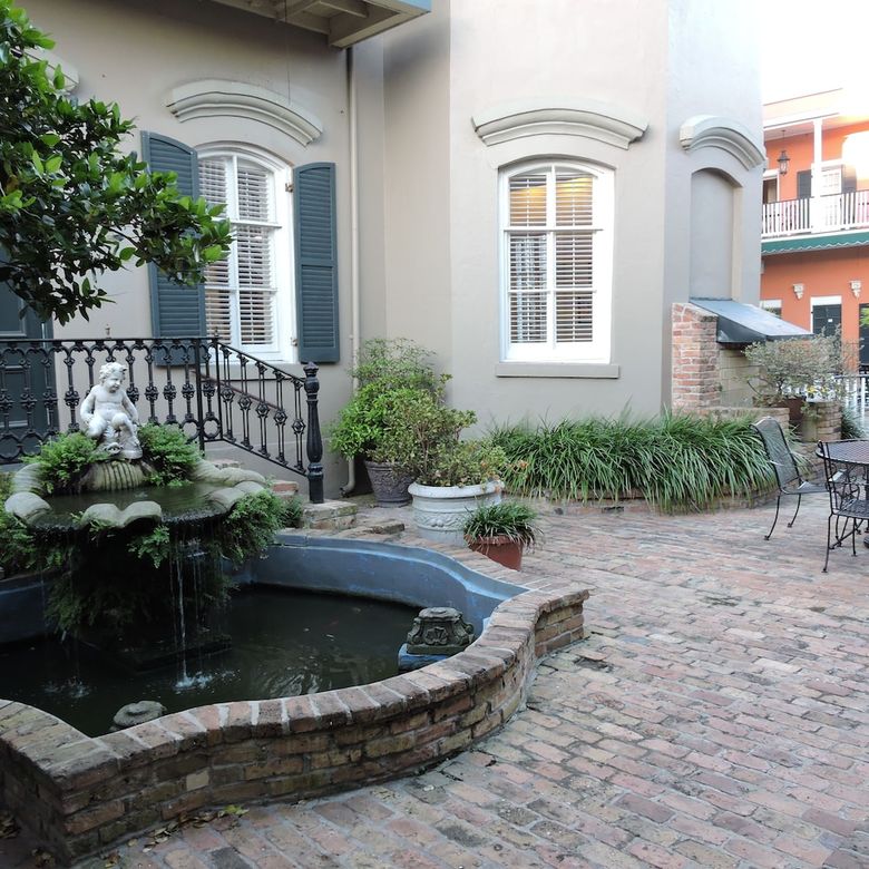 New Orleans Courtyard Hotel