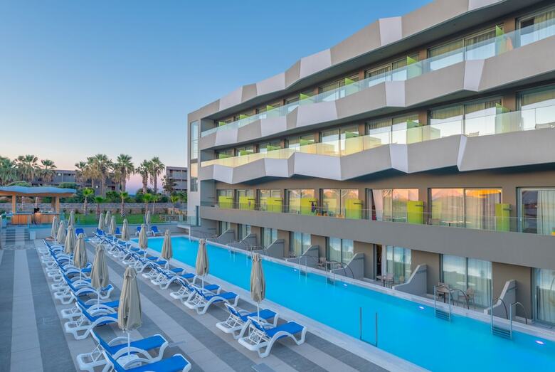 Hotel Arina Beach Resort