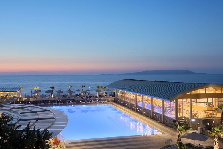 Hotel Arina Beach Resort