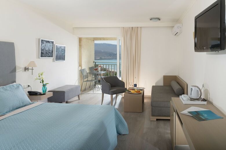 Hotel Arina Beach Resort