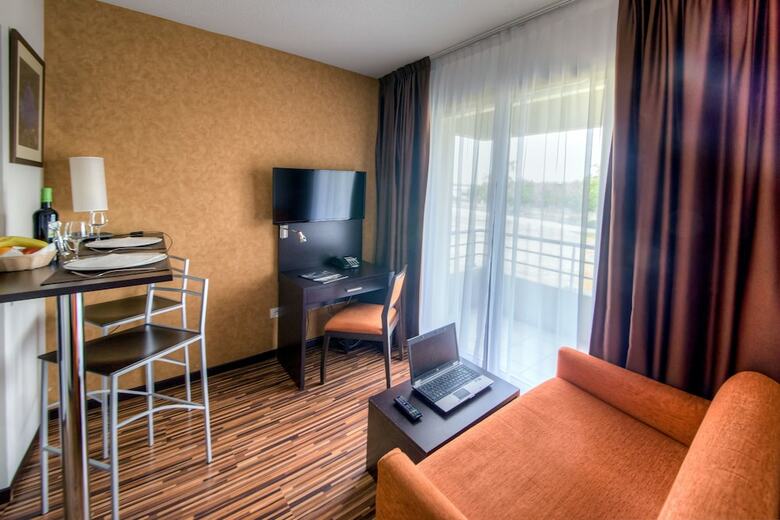 Residencia Zenitude H�tel-r�sidences Le Parc de L'escale