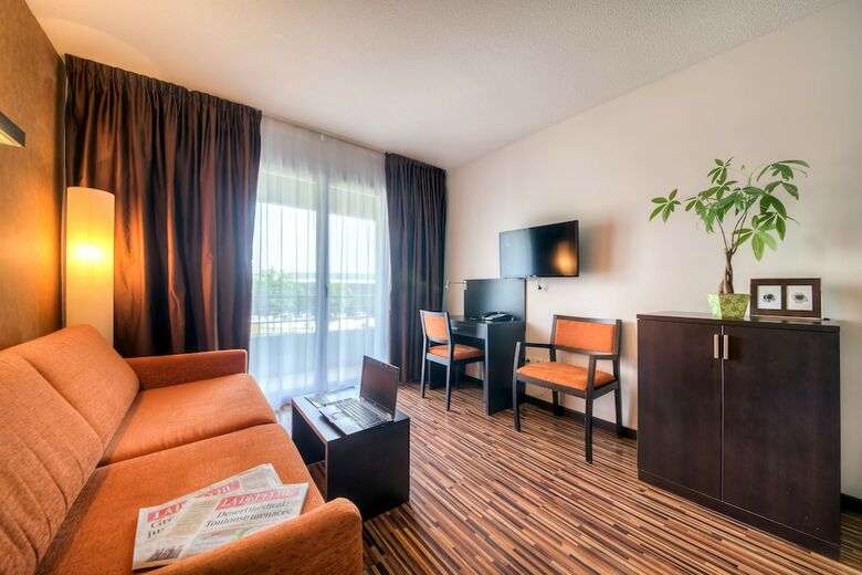 Residencia Zenitude H�tel-r�sidences Le Parc de L'escale