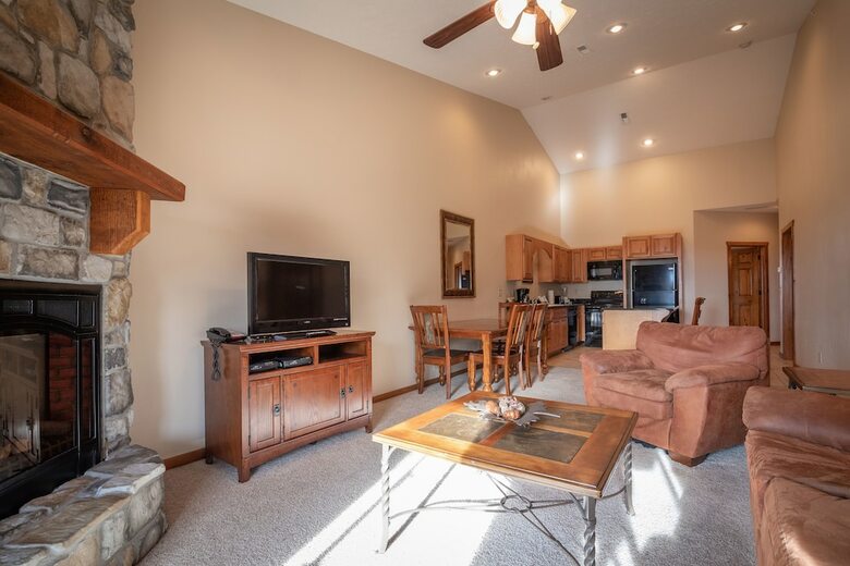 The Lodges At Table Rock Lake By Capital Vacations
