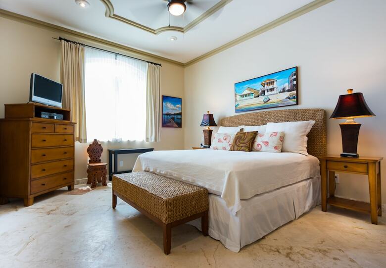 Hotel Belizean Cove Estates