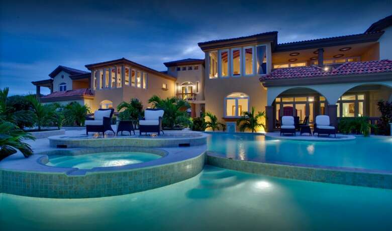 Hotel Belizean Cove Estates