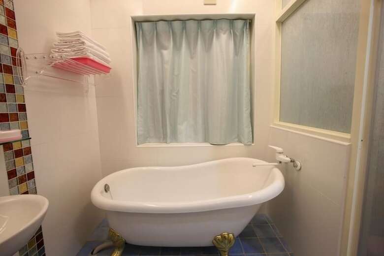 Hotel Rainbow Garden B&B