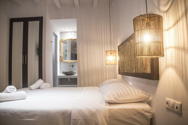 Hotel Eternal Suites