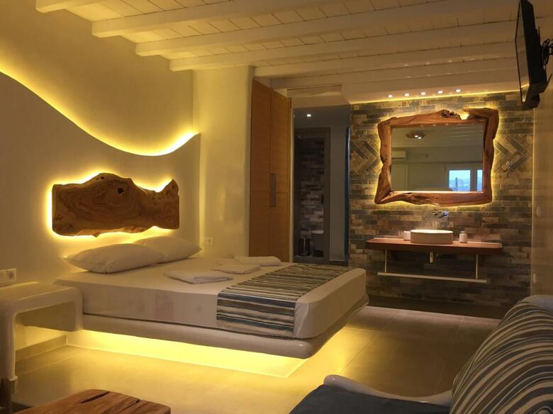 Hotel Eternal Suites