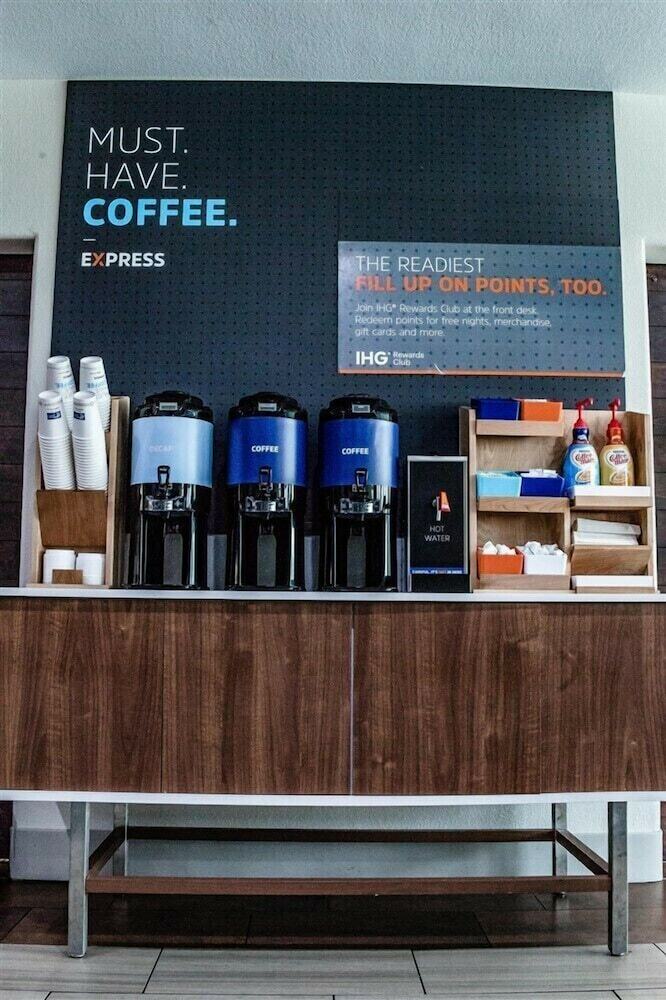 Hotel Holiday Inn Express Suites Beeville