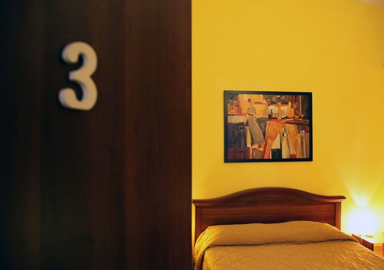 Hotel B&B Carlo Felice