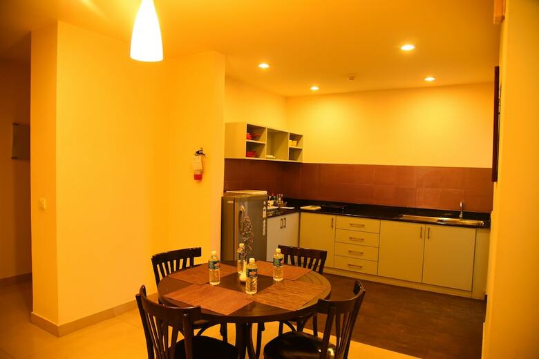 Hotel Royal Orchid Suites