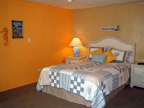 Hotel Hideaway Village