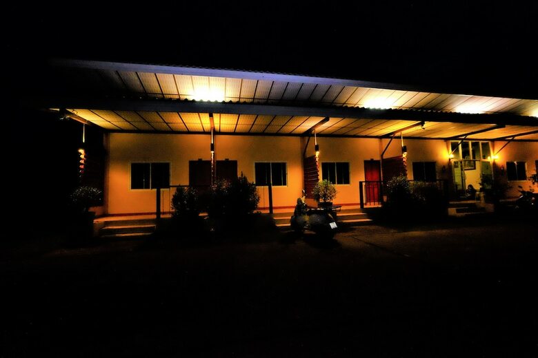Hotel Teerana Place