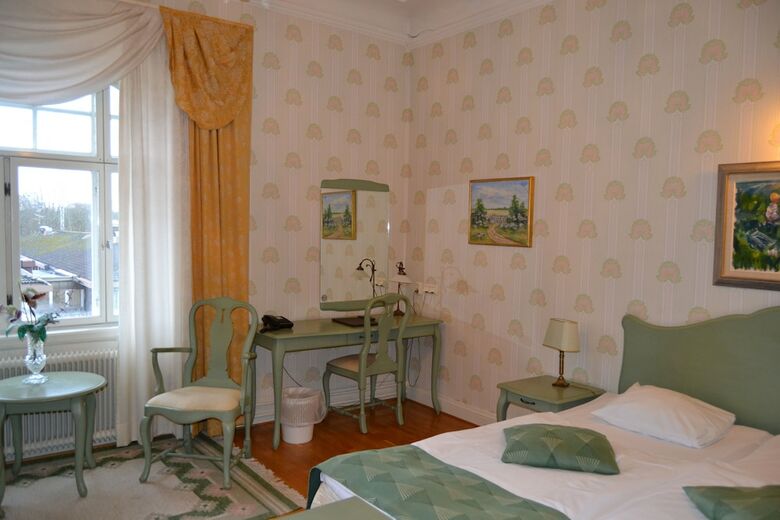 �m�ls Stadshotell, Sure Hotel Collection By Best Western